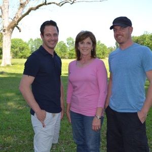 Meet your Posher, Debbie